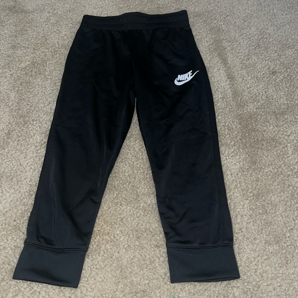 NWOT! Nike pants